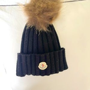 Moncler hat with rabbit hair black very warm